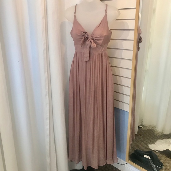 🌸Mauve Keyhole Maxi Slip Dress 🌸 - Picture 3 of 4